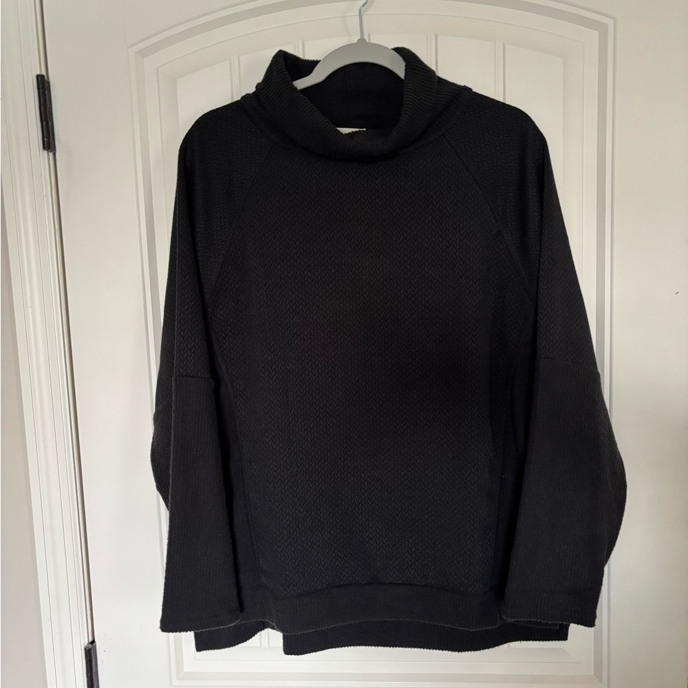 Elegant Black waffle net Women's Turtleneck Blouse